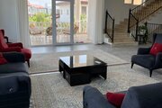 ویلا تریپلکس استخر جکوزی دار سه خواب کسری در متل قو