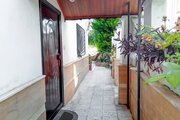 واحد مبله دوخواب در طبقه همکف ویلا در چالوس