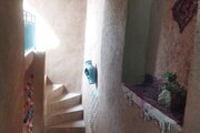 اتاق خانم دوستی بومگردی در شیراز
