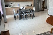 آپارتمان مبله دوخواب طبقه 6 دید دریا در دهکده ساحلی