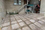 واحد دو خواب در طبقه اول ویلا لاهیجان