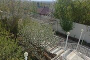 ویلا باغ دوبلکس استخردار لی لی گاردن در شیراز