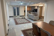 واحد استخردار دوخواب شازده در طبقه همکف ویلا بندرانزلی