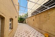 ویلا چهار خواب مبله نفس در شهر صدرا