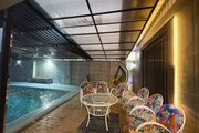 عمارت آرتین استخردار سرپوشیده  در چهارباغ