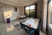 ویلا استخردار مبله دو خواب إما در کردان