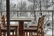 واحد تکخواب استخرگاه در طبقه اول ویلای رودبار