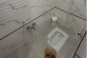 سوییت طبقه اول در نور