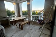 کاخ ویلا مبله تریپلکس سه خواب استخردار اعیان نشین در کیش