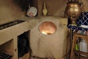 اتاق سه راه رئیس در اقامتگاه بومگردی کاشان