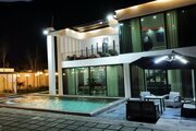 باغ عمارت استخردار سه خواب هاکان در چهارباغ