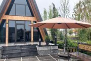 کلبه سوئیسی دوخواب جکوزی دار در چالوس