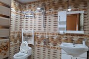 اتاق مینا در طبقه اول اقامتگاه بومگردی نطنز | سرویس بهداشتی