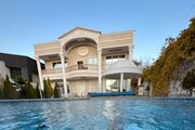 عمارت ویلایی سه خواب استخردار هوراد در کردان