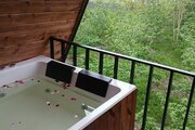 کلبه سوئیسی دوبلکس جکوزی دار مبله دوخواب در رشت