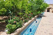خانه باغ سنتی دوتخت 1 در بومگردی کاشان