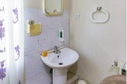 اتاق 2 تخته بدون حمام در مسافرخانه پامنار
