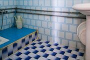 سوئیت در طبقه سوم ویلا طلایی | سرویس بهداشتی و حمام