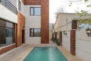 ویلا دوبلکس 4خواب استخردار چهارفصل در کردان | نمای ویلا و استخر