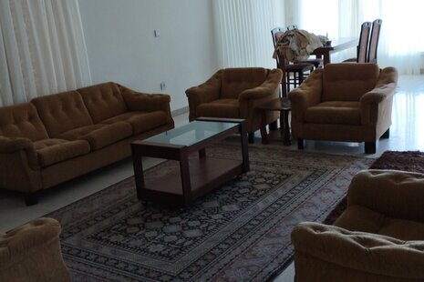 واحد سی سی کام ساحلی 8 در طبقه اول ویلای تنکابن