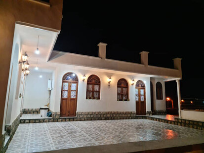 اتاق سه نفره ساحلی (9) در اقامتگاه بومگردی بوشهر