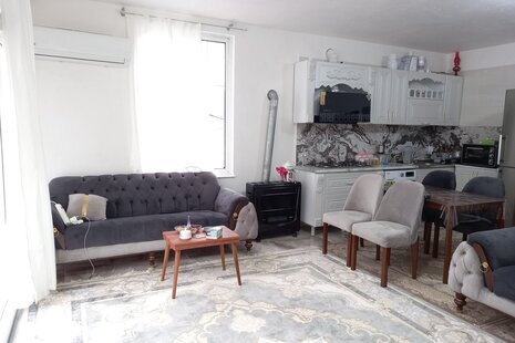 واحد مبله دو خواب در طبقه اول ویلا در ماسال