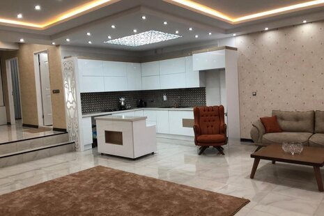 ویلا دوخواب استخردار بید مجنون در چهارباغ