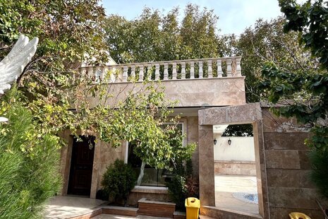 باغ ویلا استخردار تکخواب مبله در شهریار