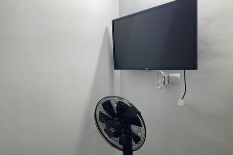 سوئیت حکیم غرب 2 در سازمان برنامه