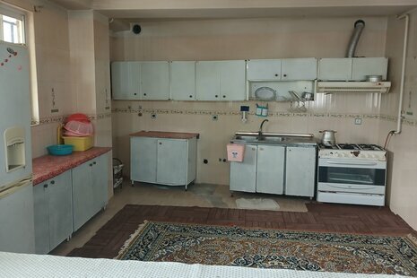 واحد مبله 2 خواب در طبقه همکف ویلا سوادکوه