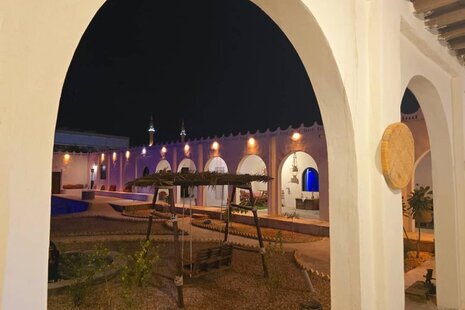 اتاق مبله موچک در اقامتگاه بومگردی قشم