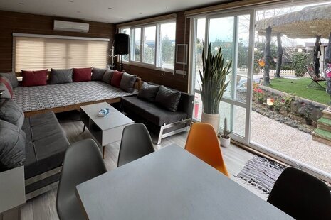 سوئیت ویلا استخردار فردوس در بندرانزلی