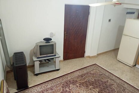 واحد تکخواب در طبقه همکف ویلای محمودآباد