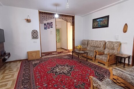 واحد دوخواب آریا در طبقه اول ویلای رامسر