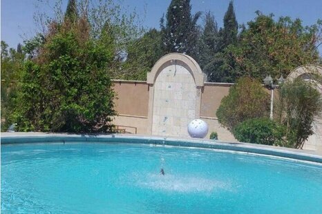 اتاق 2تخته تویین در هتل در یزد