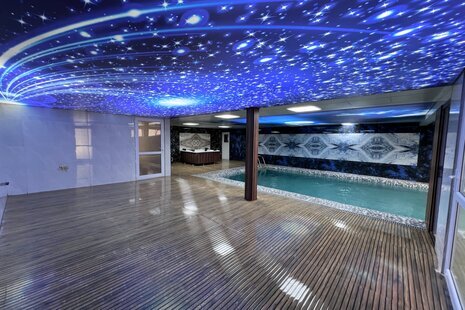 واحد مبله دوبلکس استخردار دوخواب طبقه همکف در آشتیان