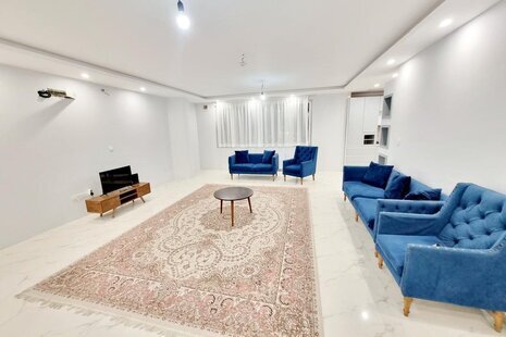 آپارتمان مبله سه خواب ارغوان 7 در شیراز