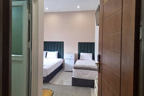 سوئیت مبله 4 نفره 302 در هتل مشهد