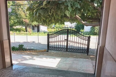 واحد تکخواب در طبقه همکف ویلا تالش