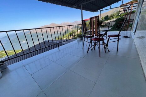 واحد در طبقه سوم طلوع باغ ویلا امل