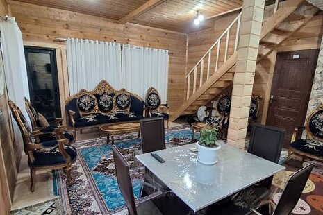 کلبه چوبی استخردار در طاسکوه