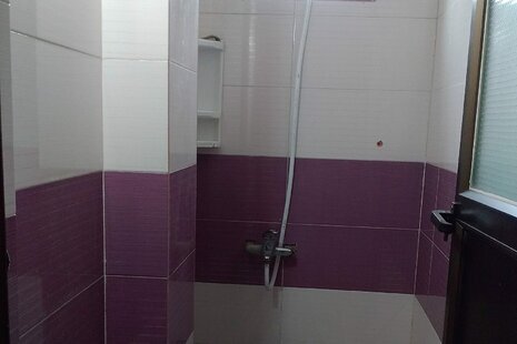 واحد در طبقه همکف ویلا چمخاله