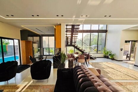 ویلا دوبلکس 4 خوا ب استخردار و جکوزی دژاوو در کردان