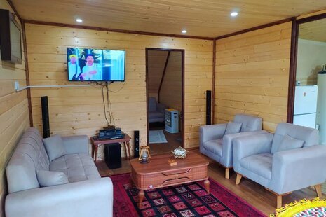 کلبه سوئیسی جکوزی دارآرتا دردالخانی رامسر