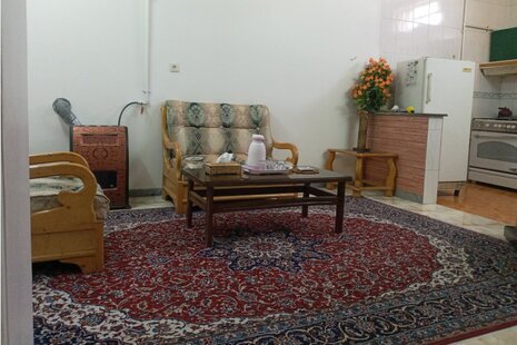 آپارتمان مبله تکخواب طبقه همکف در شیراز