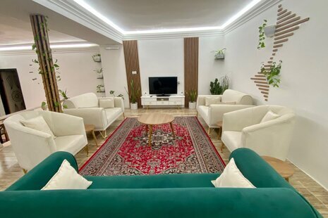 واحد مبله تکخواب در طبقه همکف ویلا عارف در ماسال