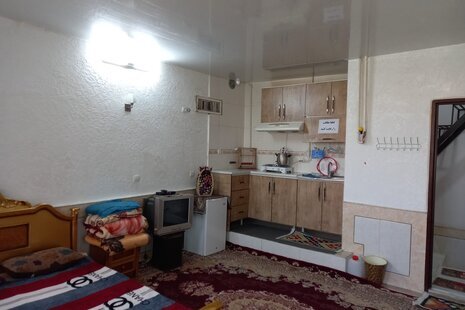 سوئیت 27 متری گلدار در کاشان