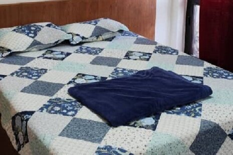 آپارتمان مبله سه خواب در قشم