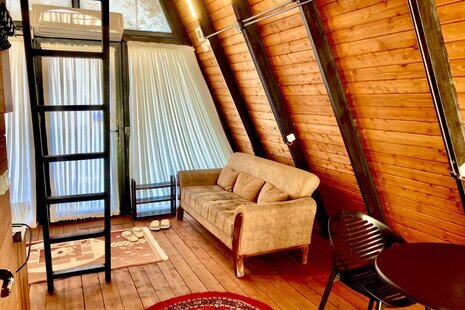 کلبه سوئیسی تکخواب میراث 2 در نور