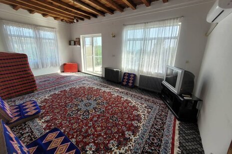 اتاق تیته در اقامتگاه بومگردی رامسر